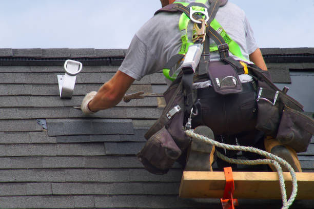 Best Commercial Roof Installation  in Woodlake, CA